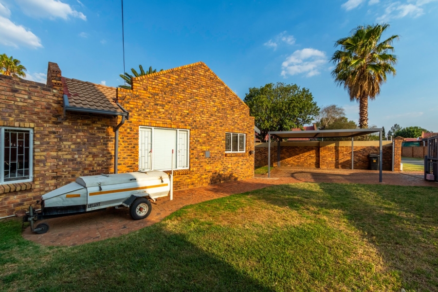 3 Bedroom Property for Sale in Impala Park Gauteng