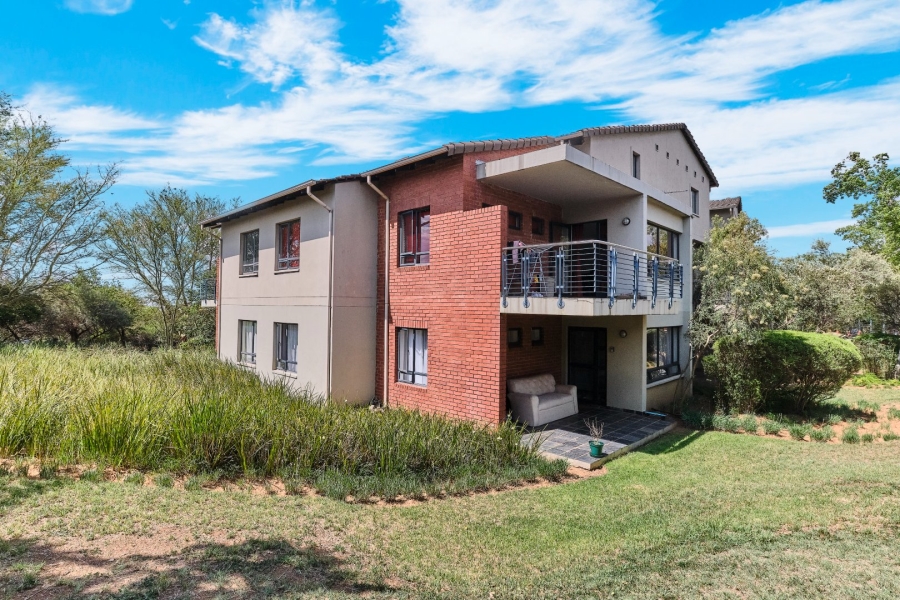 To Let 2 Bedroom Property for Rent in Jackal Creek Golf Estate Gauteng