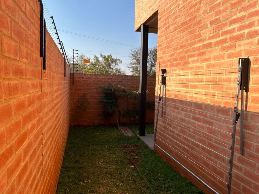 2 Bedroom Property for Sale in Lynnwood Gauteng