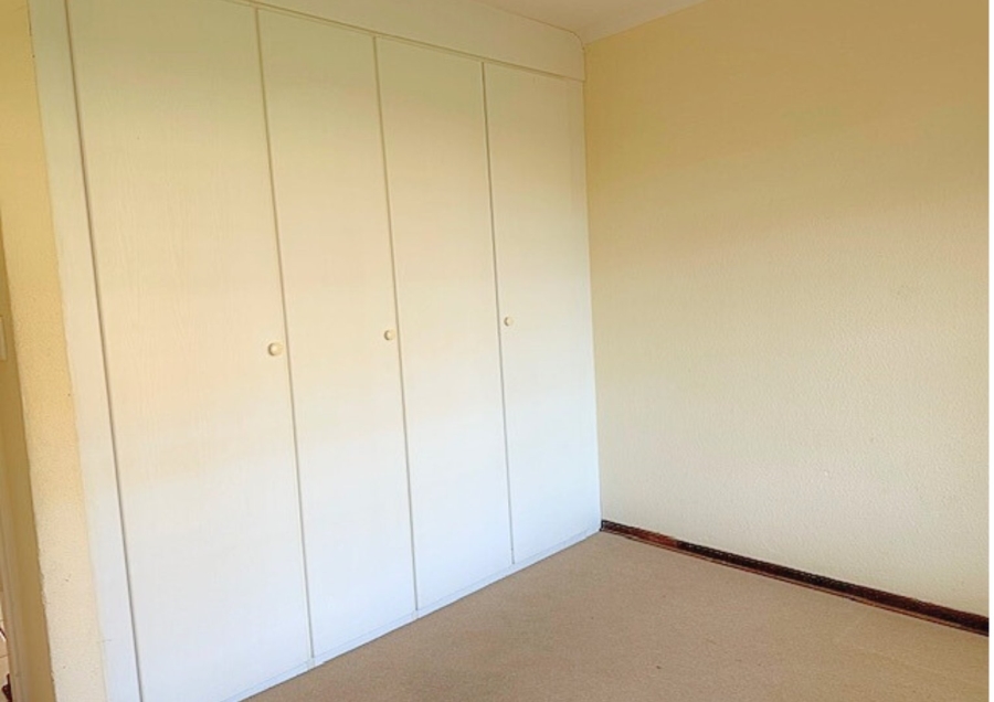 2 Bedroom Property for Sale in Wilgeheuwel Gauteng