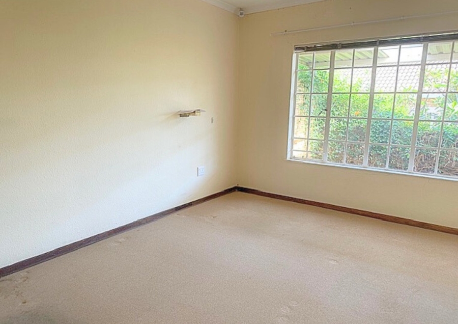 2 Bedroom Property for Sale in Wilgeheuwel Gauteng