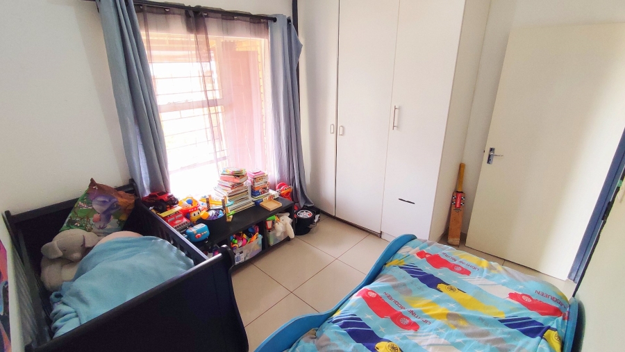 2 Bedroom Property for Sale in Heuwelsig Estate Gauteng