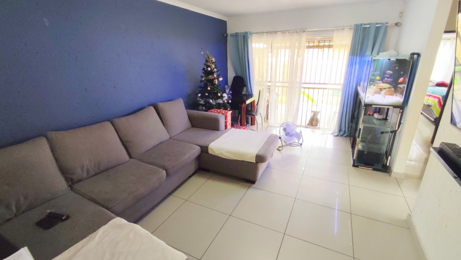 2 Bedroom Property for Sale in Heuwelsig Estate Gauteng