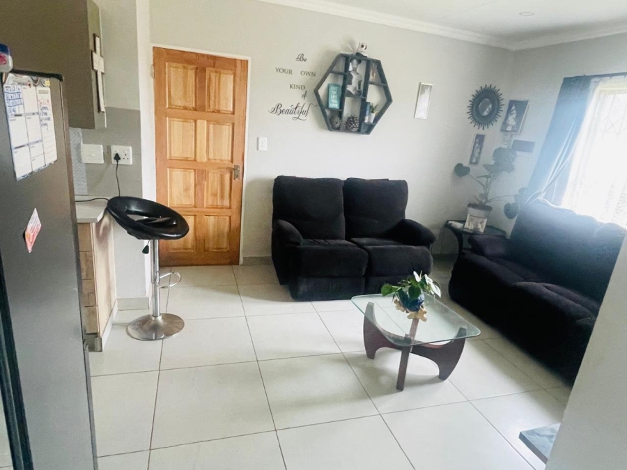 3 Bedroom Property for Sale in Daggafontein Gauteng