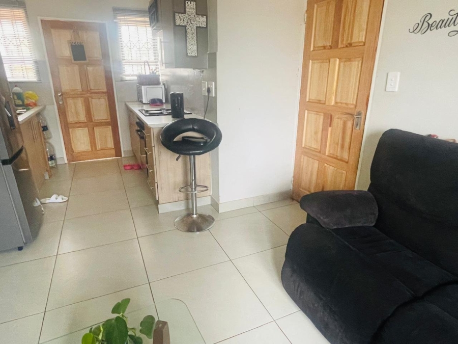 3 Bedroom Property for Sale in Daggafontein Gauteng