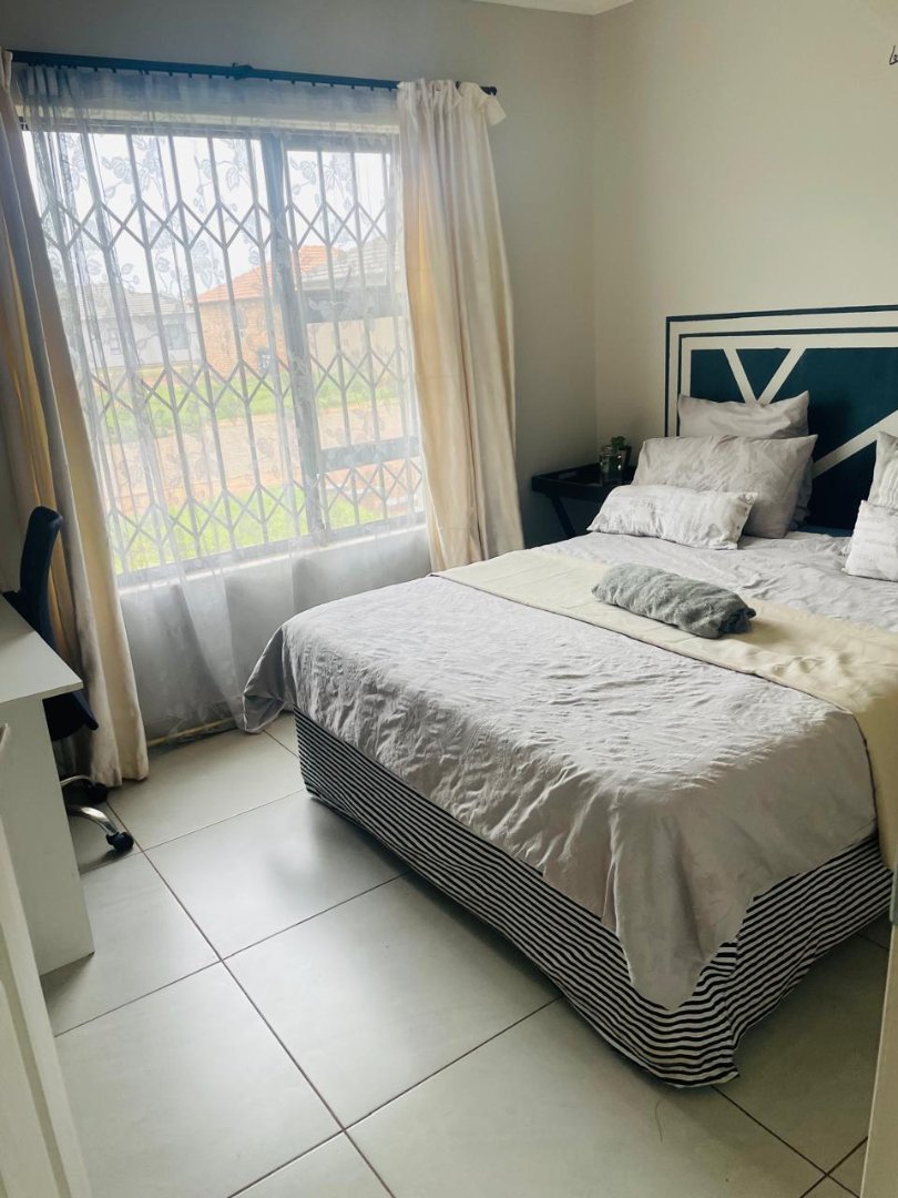 3 Bedroom Property for Sale in Daggafontein Gauteng