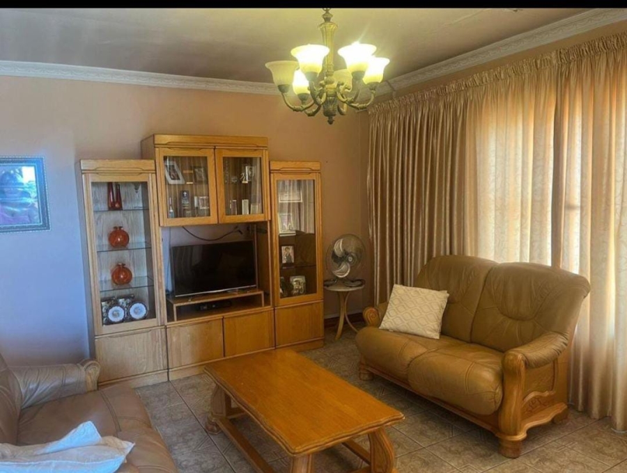 3 Bedroom Property for Sale in Rabie Ridge Gauteng