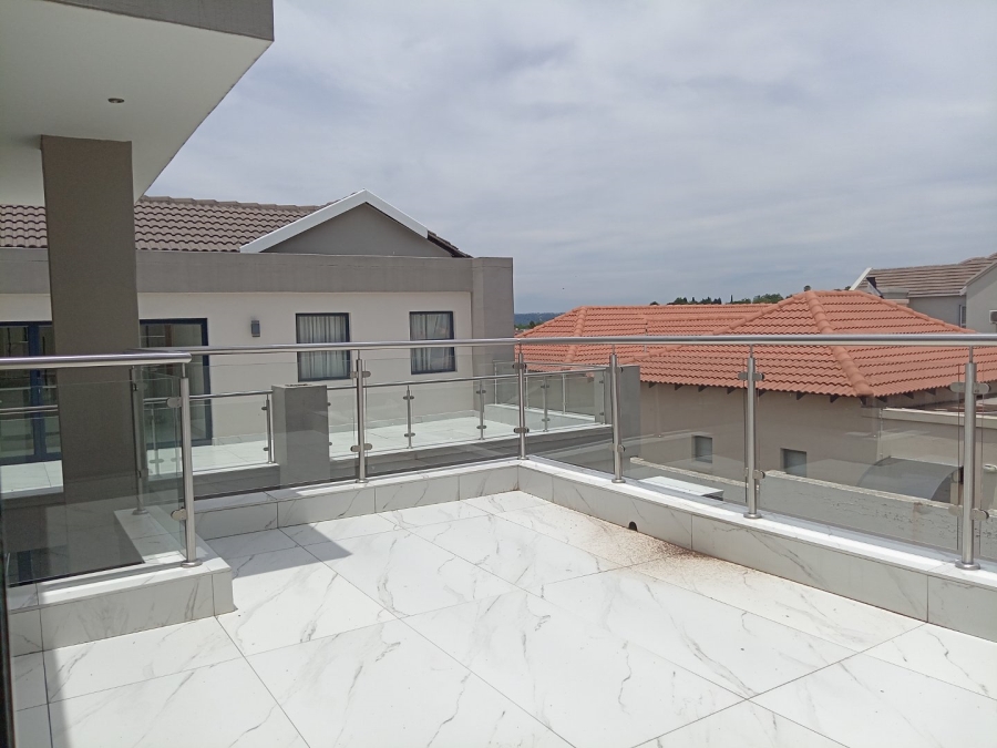 To Let 6 Bedroom Property for Rent in Willaway Gauteng