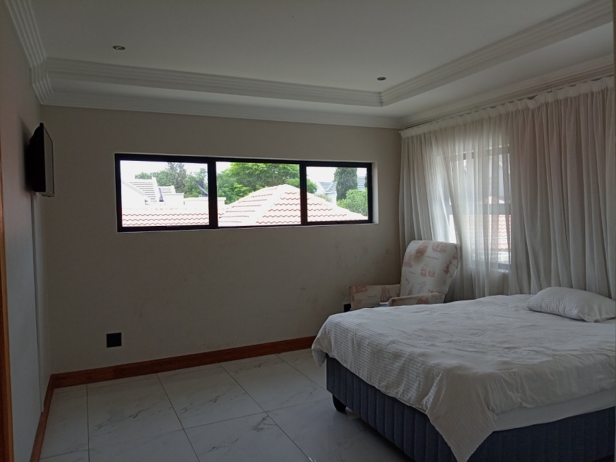 To Let 6 Bedroom Property for Rent in Willaway Gauteng