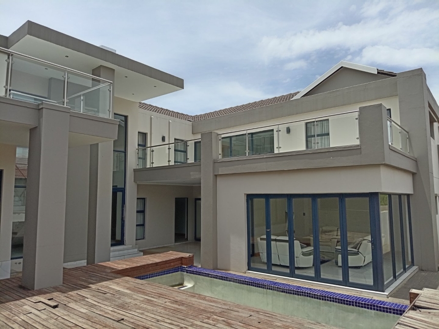 To Let 6 Bedroom Property for Rent in Willaway Gauteng