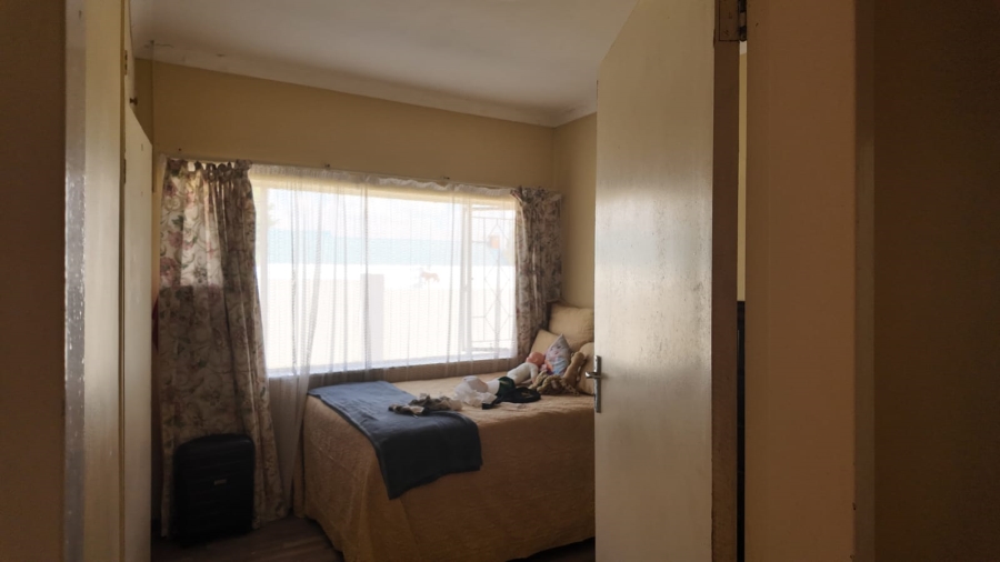 To Let 3 Bedroom Property for Rent in Dinwiddie Gauteng