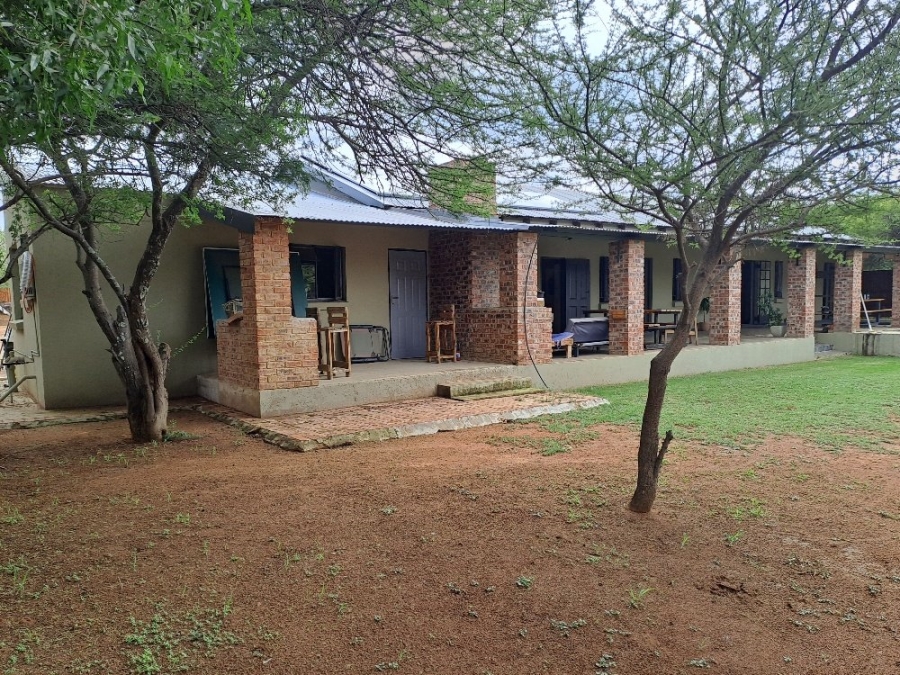 4 Bedroom Property for Sale in Kameelfontein Gauteng