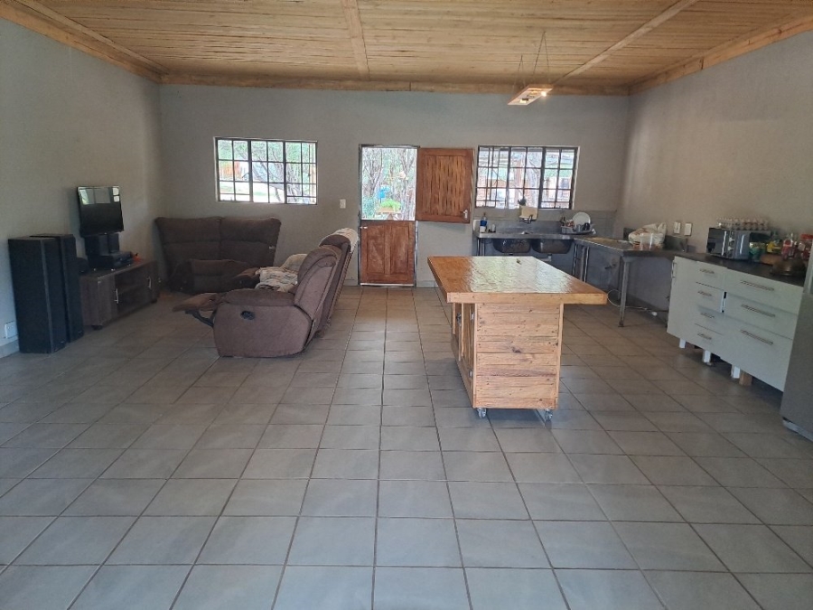 4 Bedroom Property for Sale in Kameelfontein Gauteng