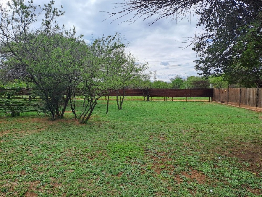 4 Bedroom Property for Sale in Kameelfontein Gauteng