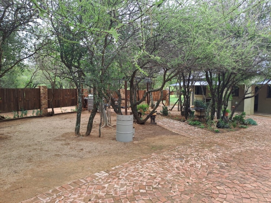 4 Bedroom Property for Sale in Kameelfontein Gauteng