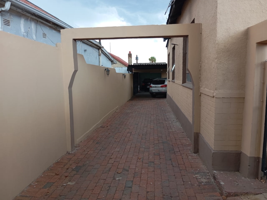 3 Bedroom Property for Sale in Rosettenville Gauteng