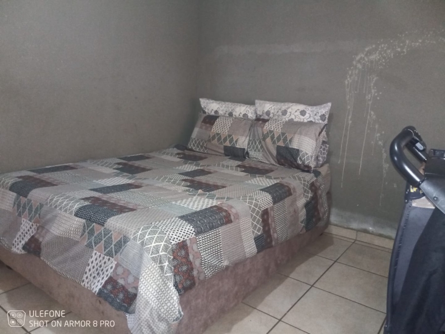 2 Bedroom Property for Sale in Dawn Park Gauteng