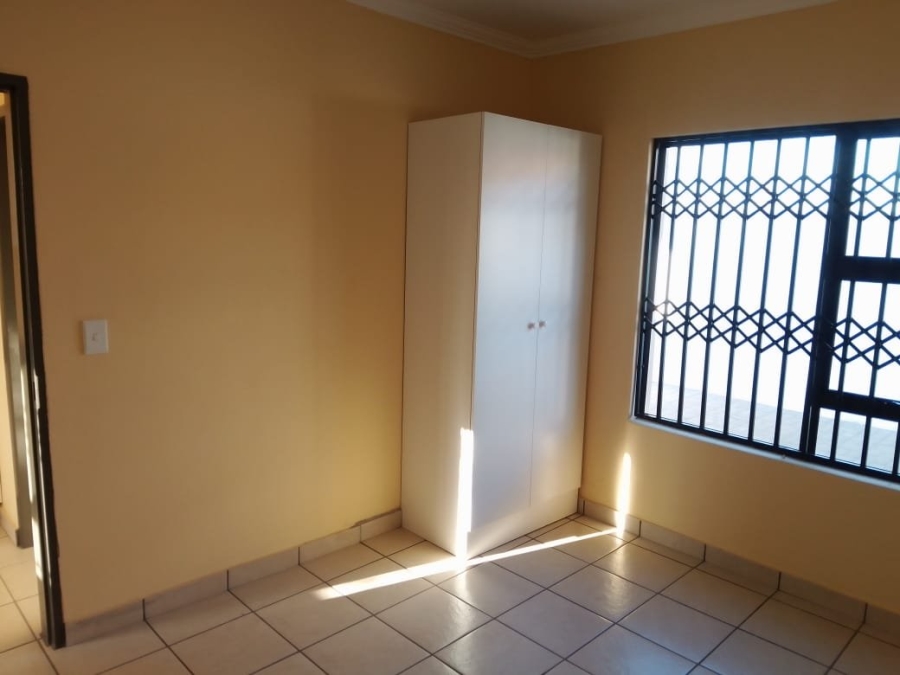 To Let 2 Bedroom Property for Rent in Soshanguve XX Gauteng