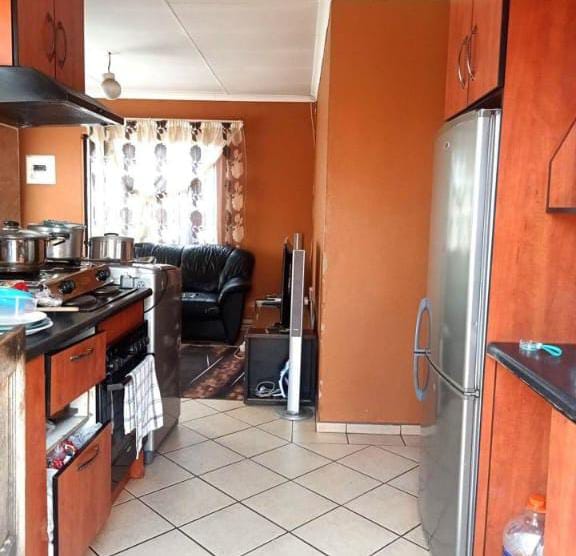 3 Bedroom Property for Sale in Dawn Park Gauteng