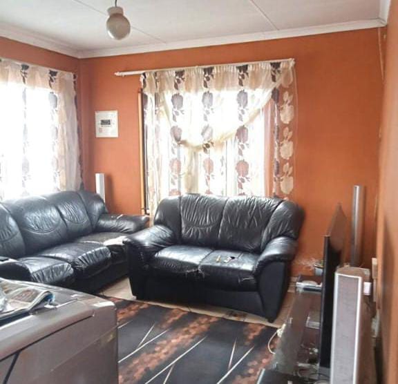 3 Bedroom Property for Sale in Dawn Park Gauteng