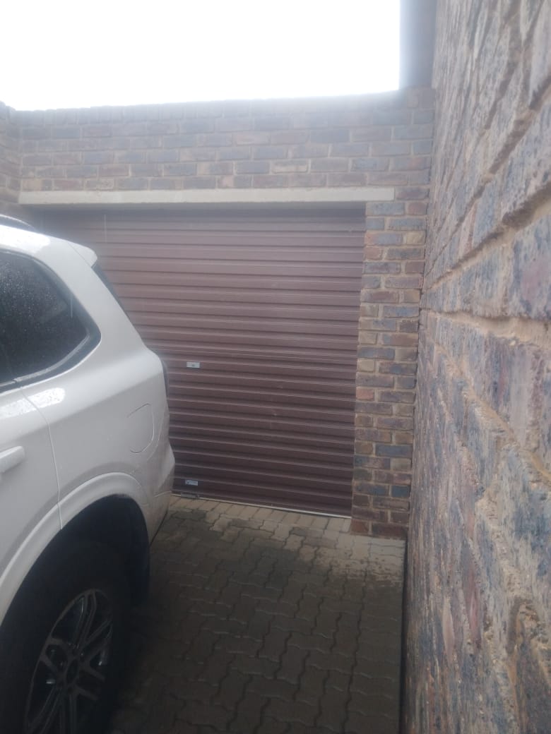 3 Bedroom Property for Sale in The Orchards Gauteng