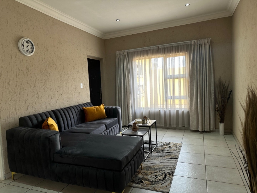 3 Bedroom Property for Sale in Protea Garden Gauteng