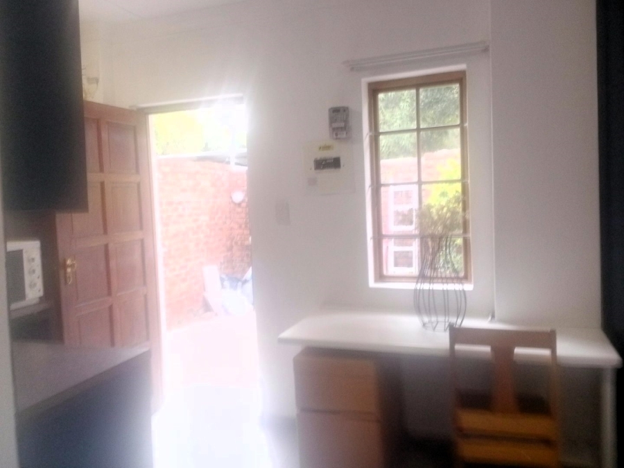 To Let 1 Bedroom Property for Rent in Brooklyn Gauteng