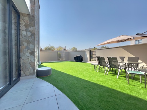 To Let 2 Bedroom Property for Rent in The Polofields Gauteng