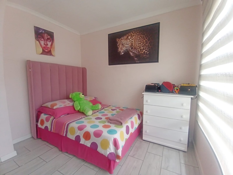 3 Bedroom Property for Sale in Honeydew Manor Gauteng