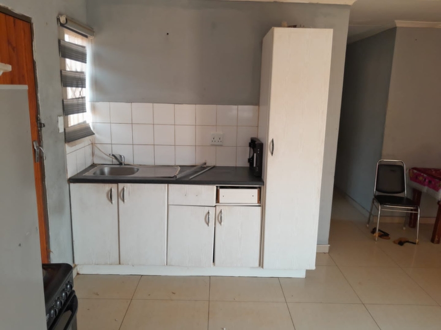 To Let 3 Bedroom Property for Rent in Protea Glen Gauteng