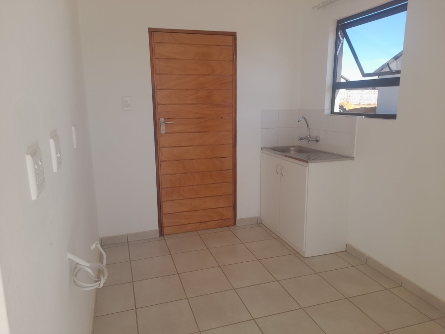 2 Bedroom Property for Sale in Crystal Park Gauteng