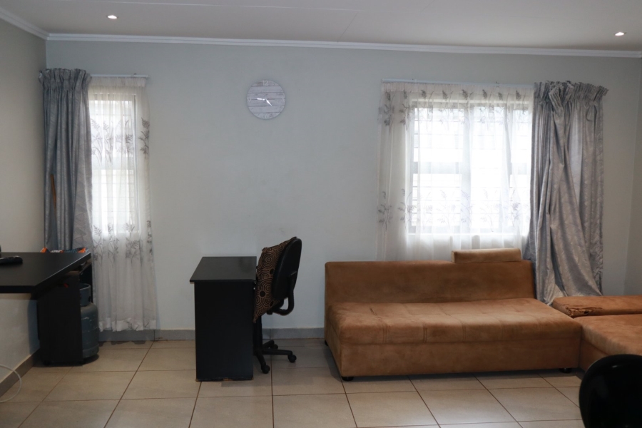 3 Bedroom Property for Sale in Mindalore Gauteng