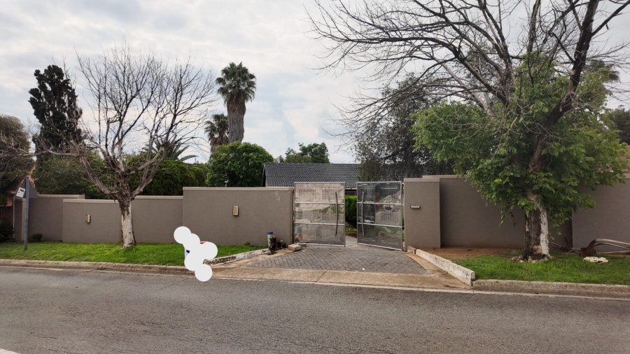 3 Bedroom Property for Sale in Birch Acres Gauteng