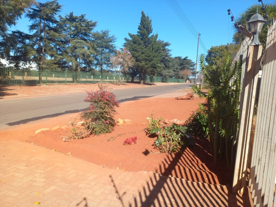 3 Bedroom Property for Sale in Rensburg Gauteng