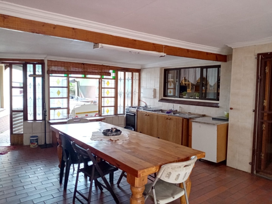 4 Bedroom Property for Sale in Meyerspark Gauteng