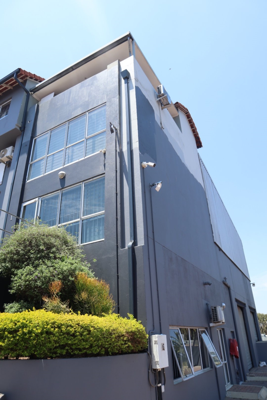 Commercial Property for Sale in Halfway Gardens Gauteng