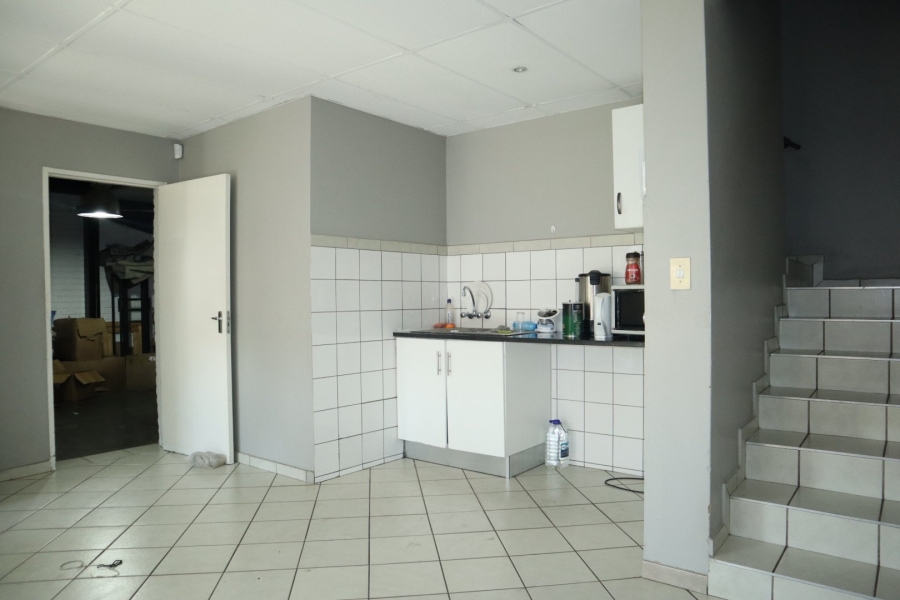 Commercial Property for Sale in Halfway Gardens Gauteng