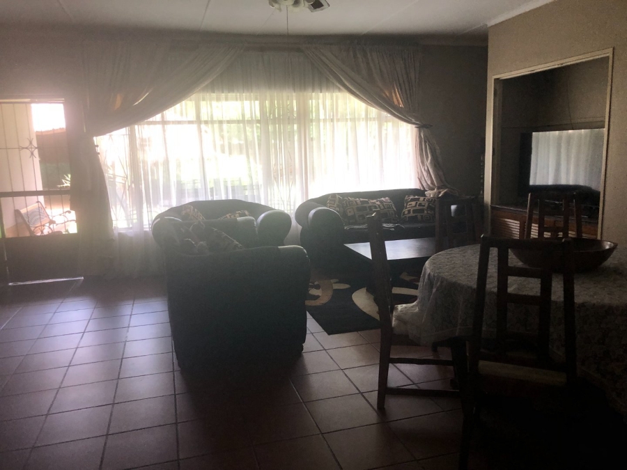 4 Bedroom Property for Sale in Ebner On Vaal Gauteng