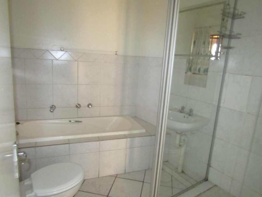 To Let 2 Bedroom Property for Rent in Winchester Hills Gauteng