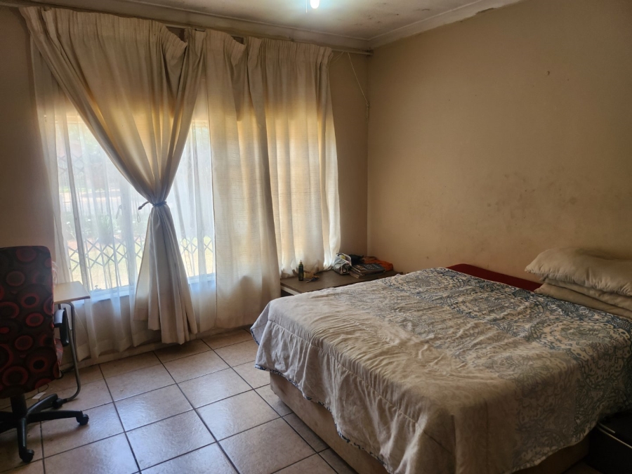 To Let 4 Bedroom Property for Rent in Proclamation Hill Gauteng