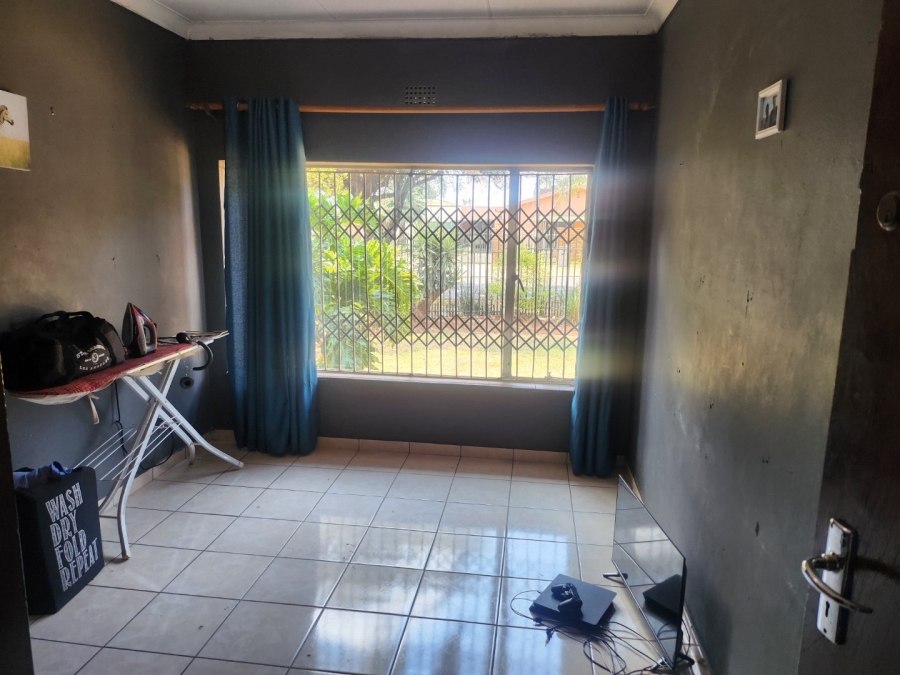 To Let 4 Bedroom Property for Rent in Proclamation Hill Gauteng