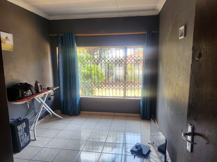 To Let 4 Bedroom Property for Rent in Proclamation Hill Gauteng