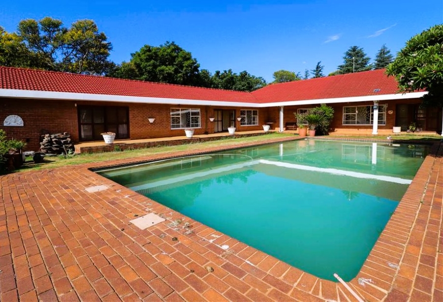 4 Bedroom Property for Sale in Knoppieslaagte Gauteng