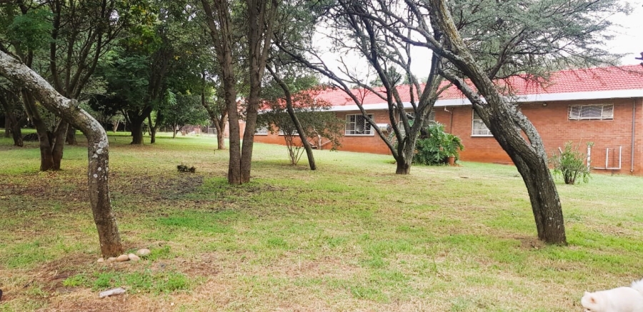 4 Bedroom Property for Sale in Knoppieslaagte Gauteng