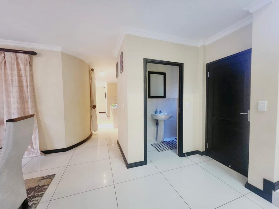 To Let 3 Bedroom Property for Rent in North Riding Gauteng