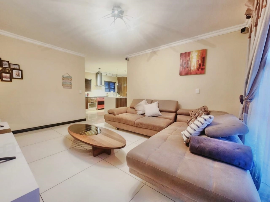 To Let 3 Bedroom Property for Rent in North Riding Gauteng