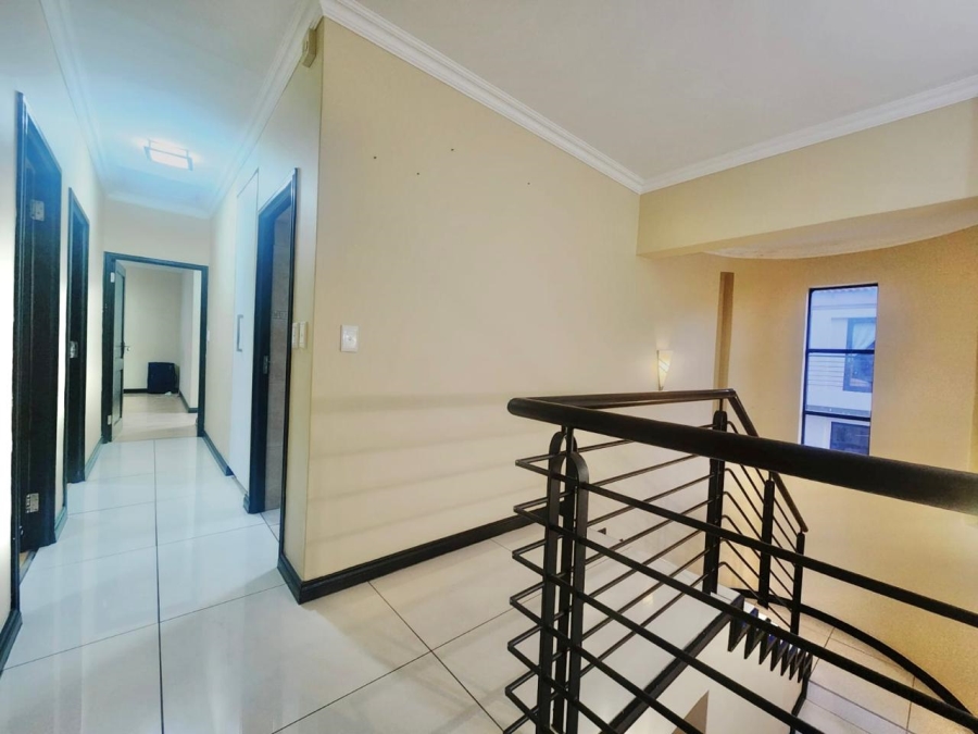 To Let 3 Bedroom Property for Rent in North Riding Gauteng