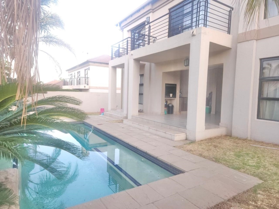 To Let 3 Bedroom Property for Rent in North Riding Gauteng