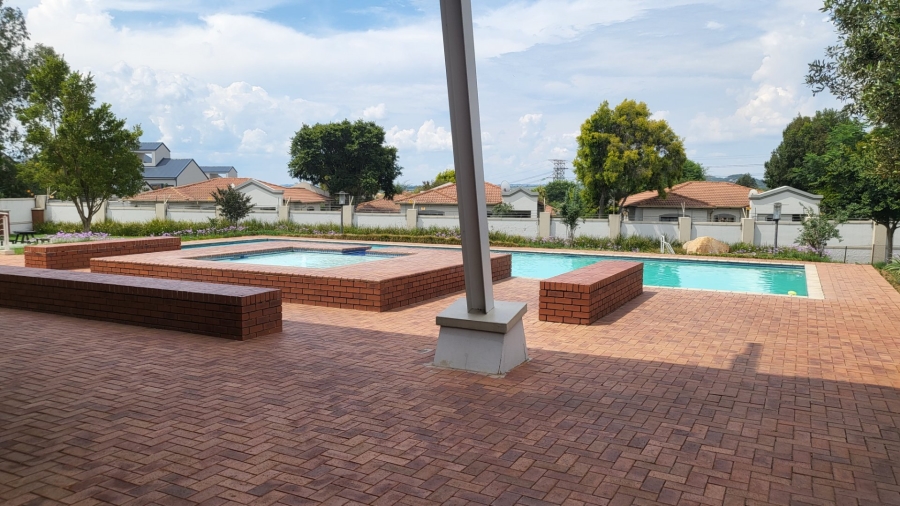 To Let  Bedroom Property for Rent in Paulshof Gauteng