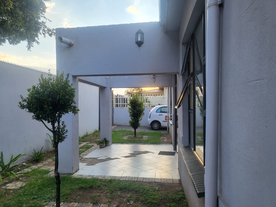 3 Bedroom Property for Sale in Regents Park Gauteng